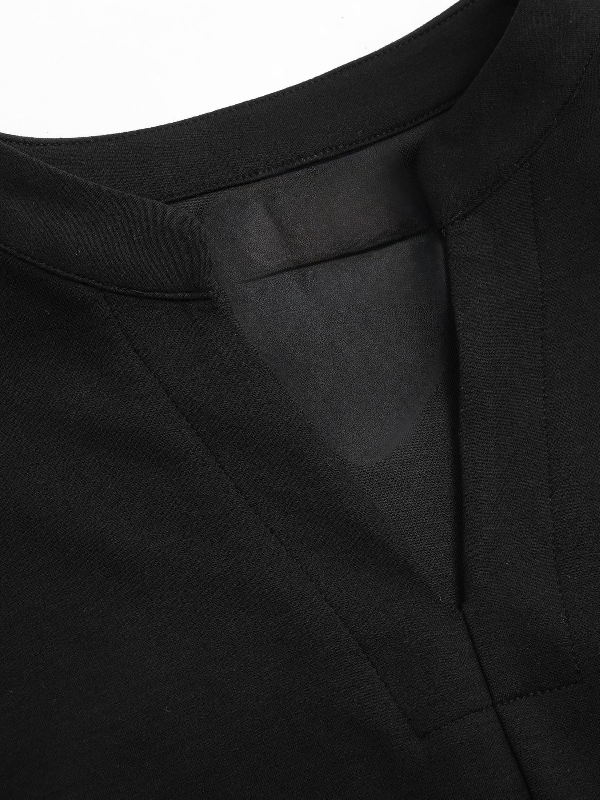 Top corto plisado de cuello en V