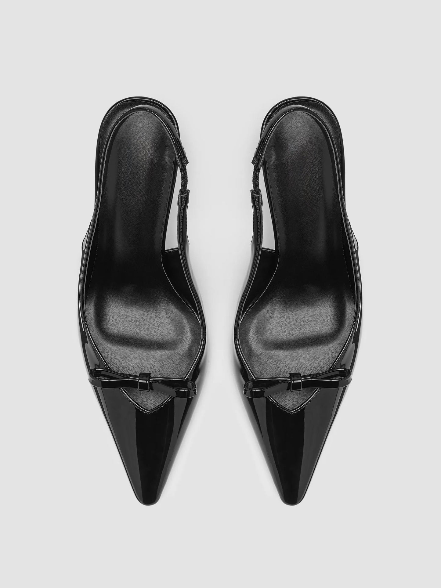 Abril | Tacones de punta