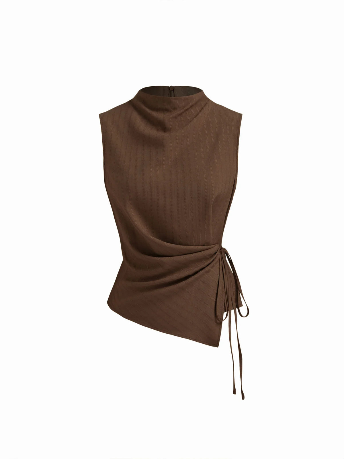 Top de tirantes con cuello alto, textura fruncida y nudo
