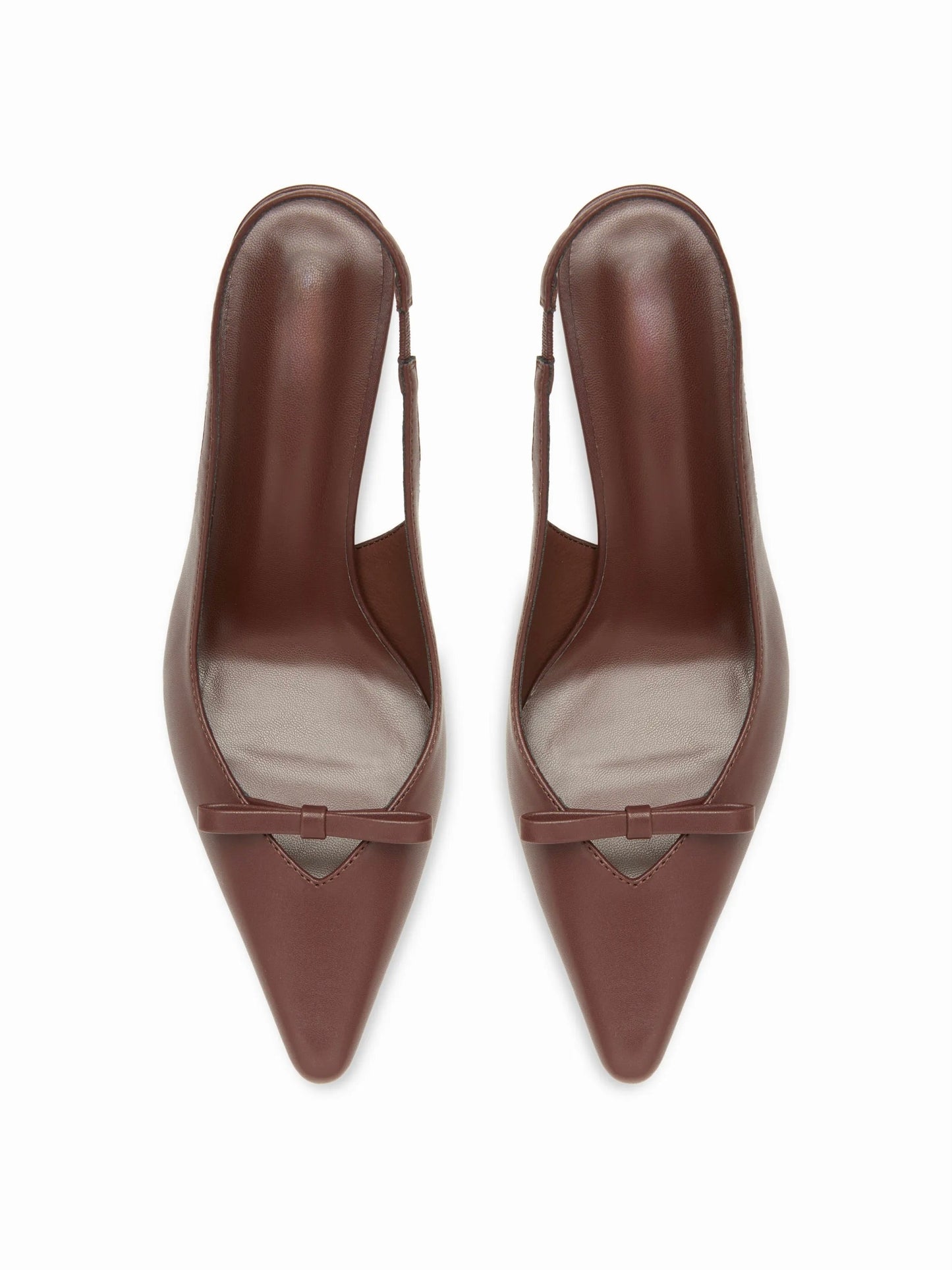 Abril | Tacones de punta