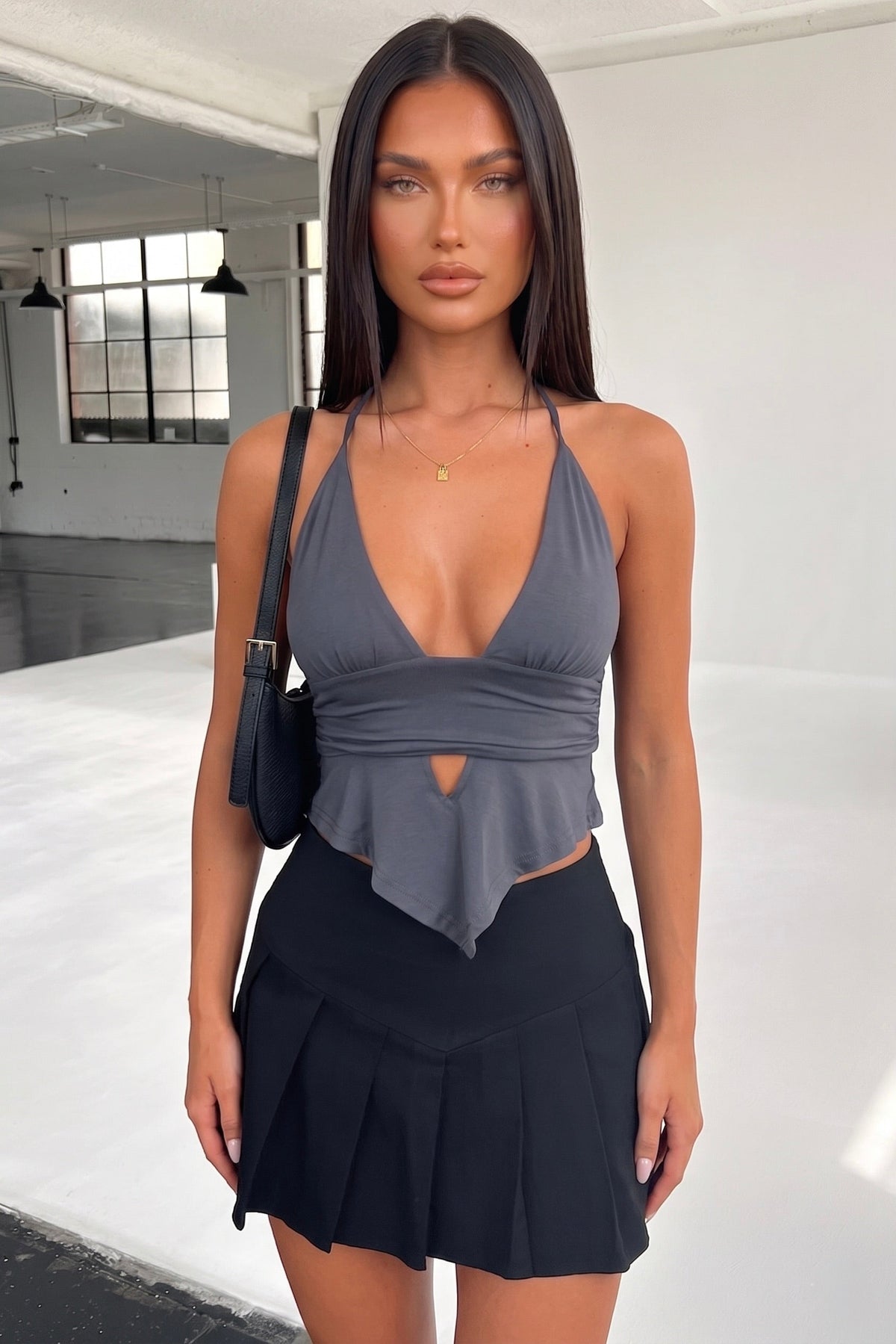 Top corto con cuello halter de Calison - Gris carbón